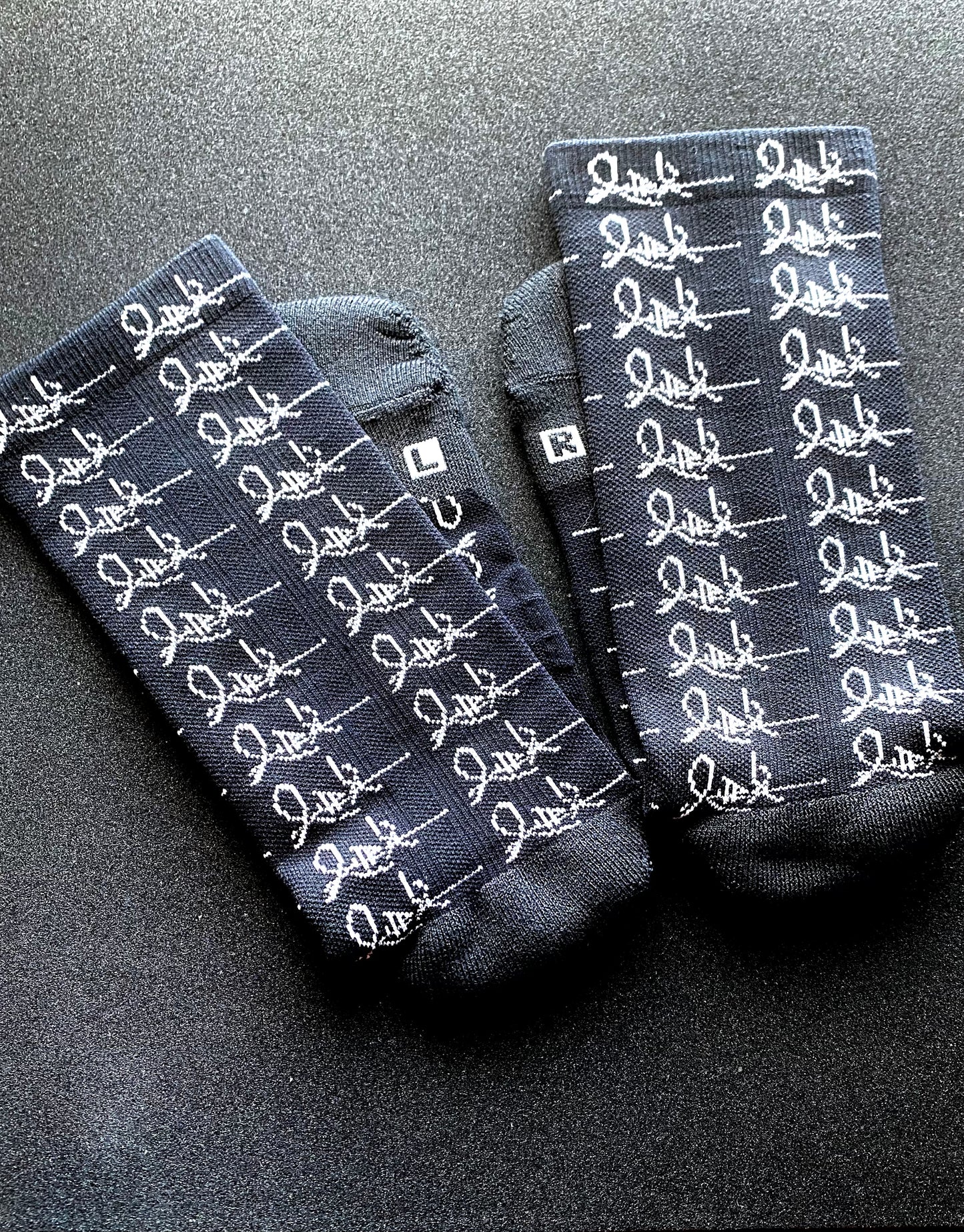 Aura FS1 Socks (Pair)